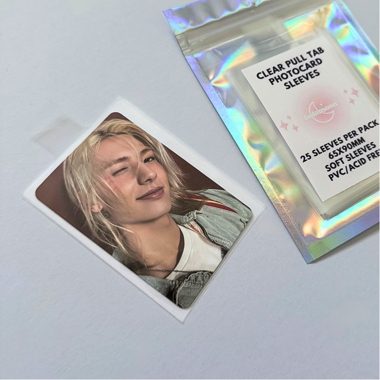 Clear Pull Tab Photocard Sleeves (25 pack)