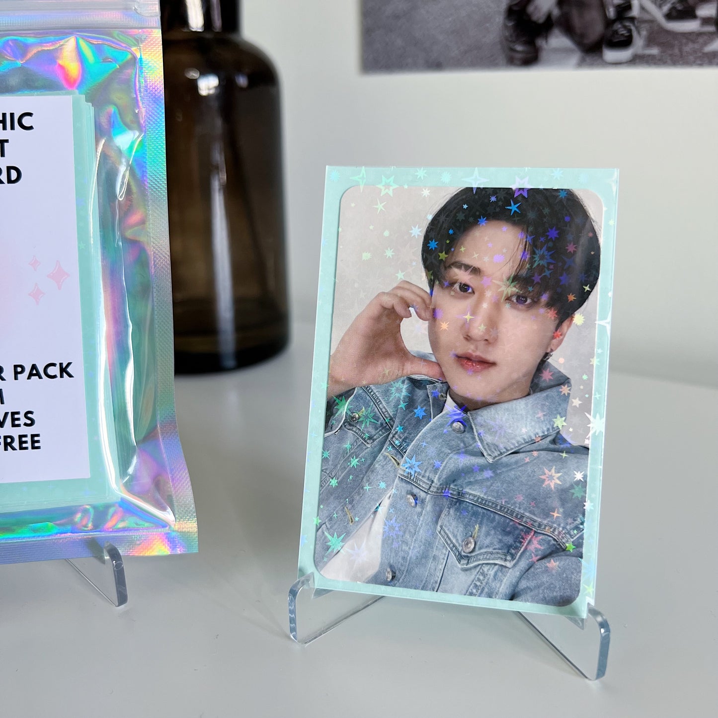 Holographic Star Mint Photocard Sleeves (25 Pack)